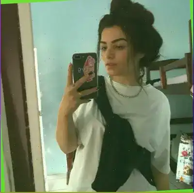 Victória Mendes, Uruaçu, foto do perfil nº 00270008